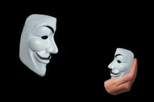 Faceless Digital Marketing: Online Growth Without Personal Branding